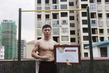 Most consecutive muscle ups (male)